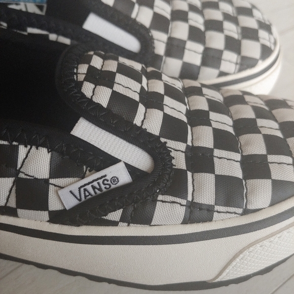 VANS NEW kids Checkerboard Slip-ER 2 Shoes - Picture 6 of 12